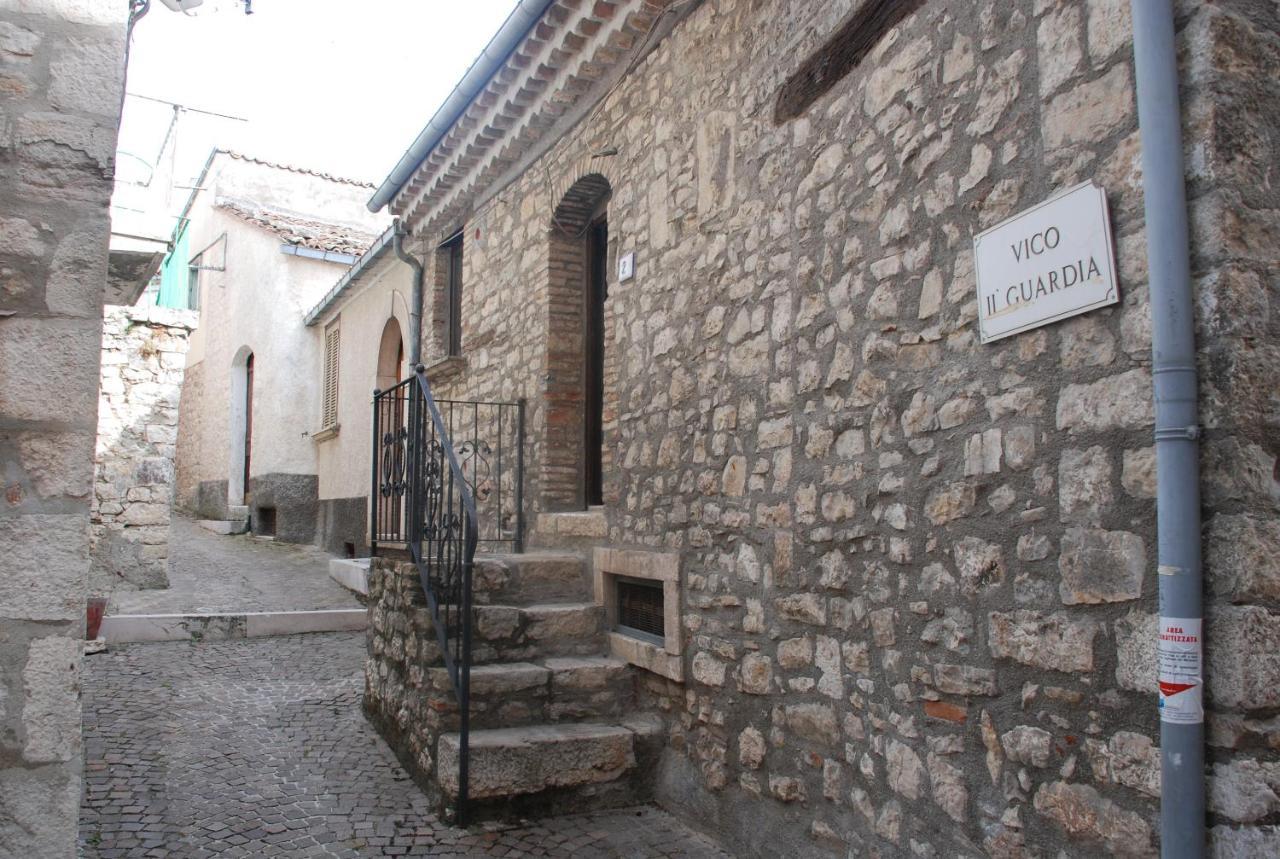 Le Case All'Arco Castropignano Exterior photo